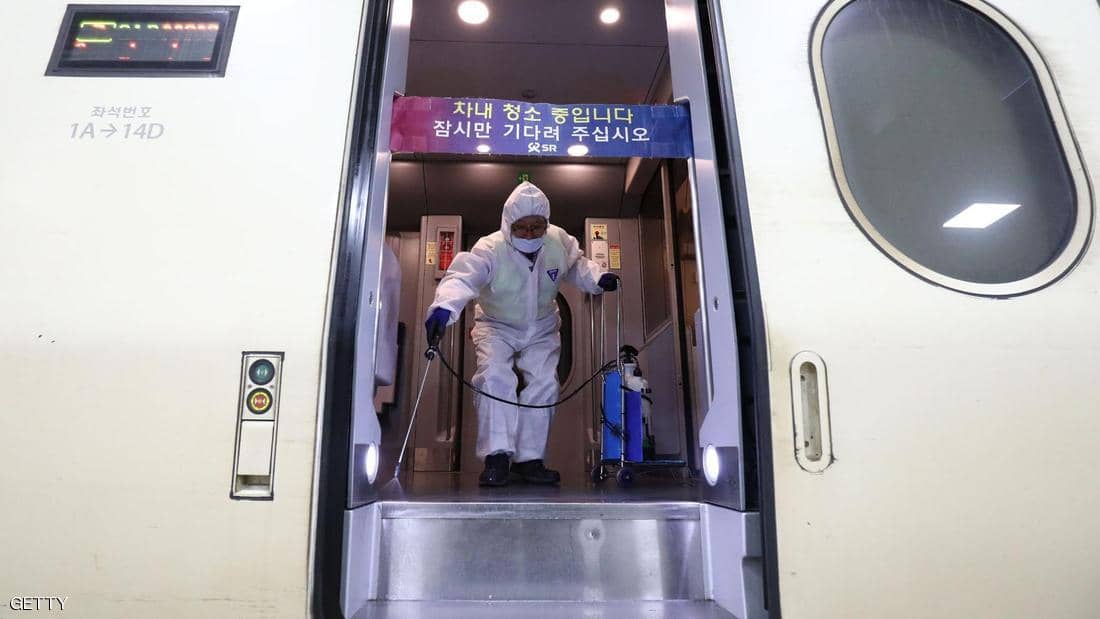 South Korea sterilizes aircrafts for fear of spreading the coronavirus