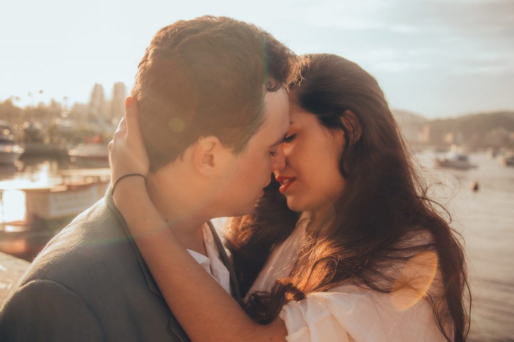 renew your feelings with your life partner 6