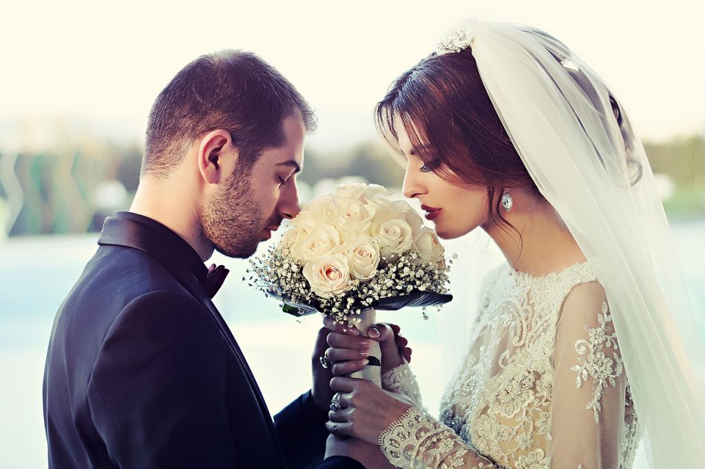 million get married on Valentine's Day