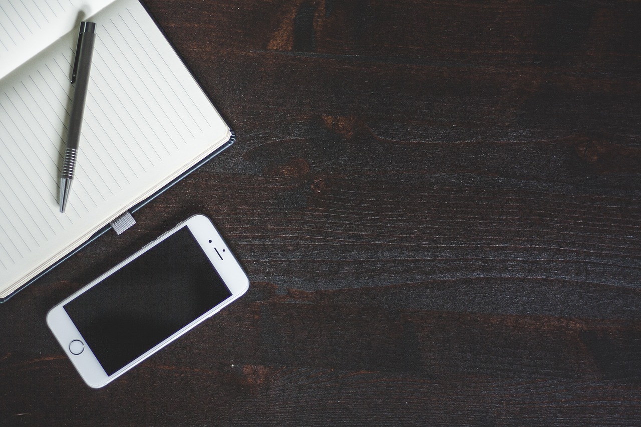 Coronavirus hits Apple "so hard" and threatens iPhone market