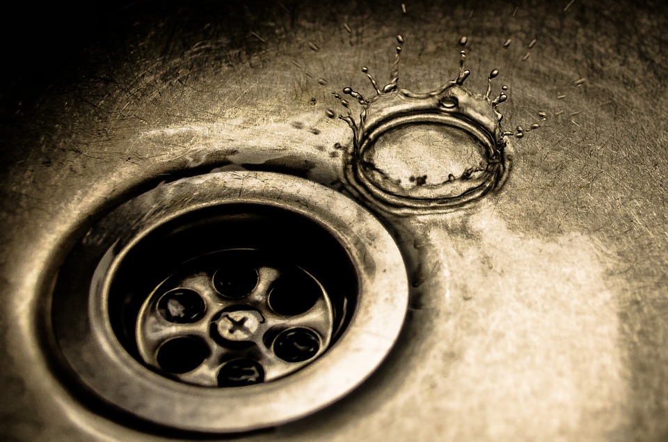 HOW TO PREVENT BLOCKED DRAINS