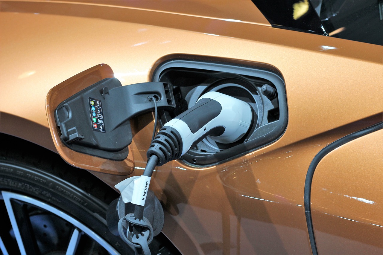 Electric Cars: The Benefits of Owning One