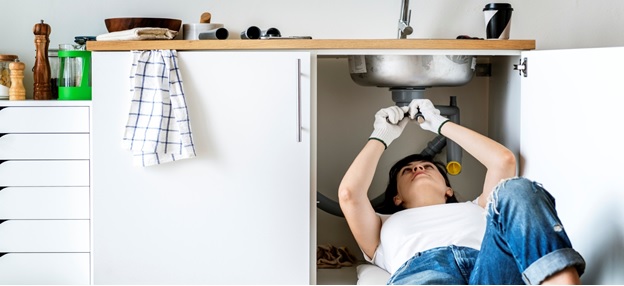 How to Replace a Kitchen Faucet